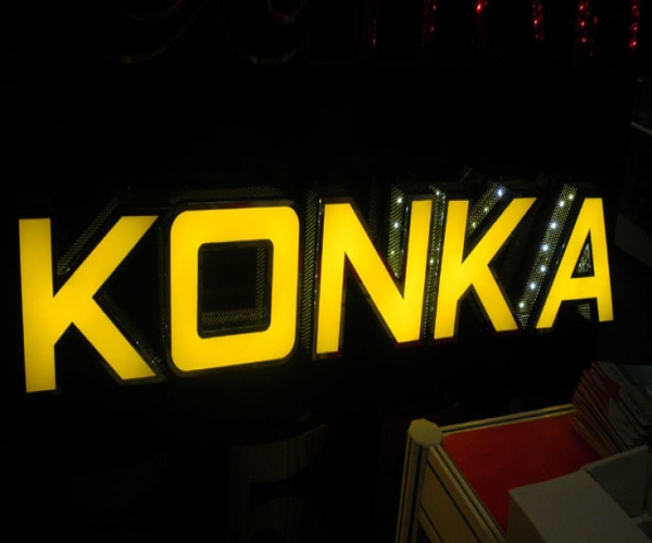 不銹鋼網眼發光字